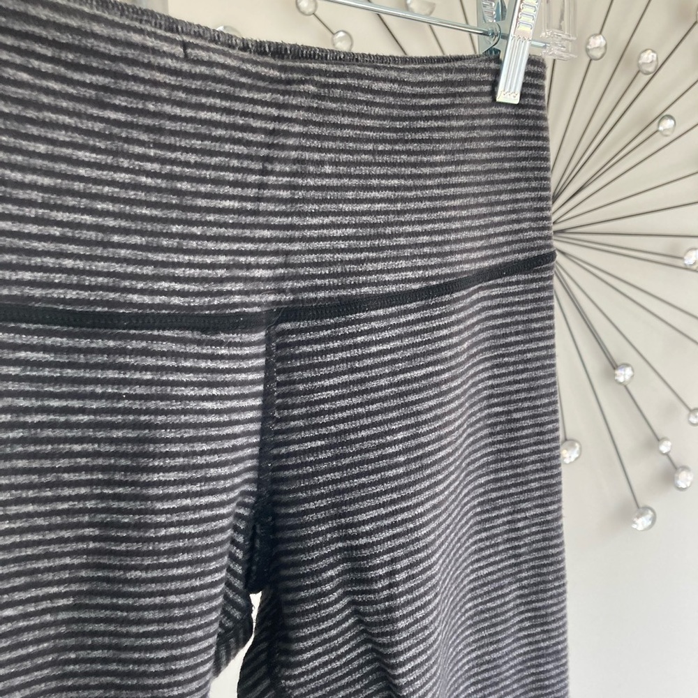 LULULEMON 🍋 REVERSIBLE Wunder Under Crops